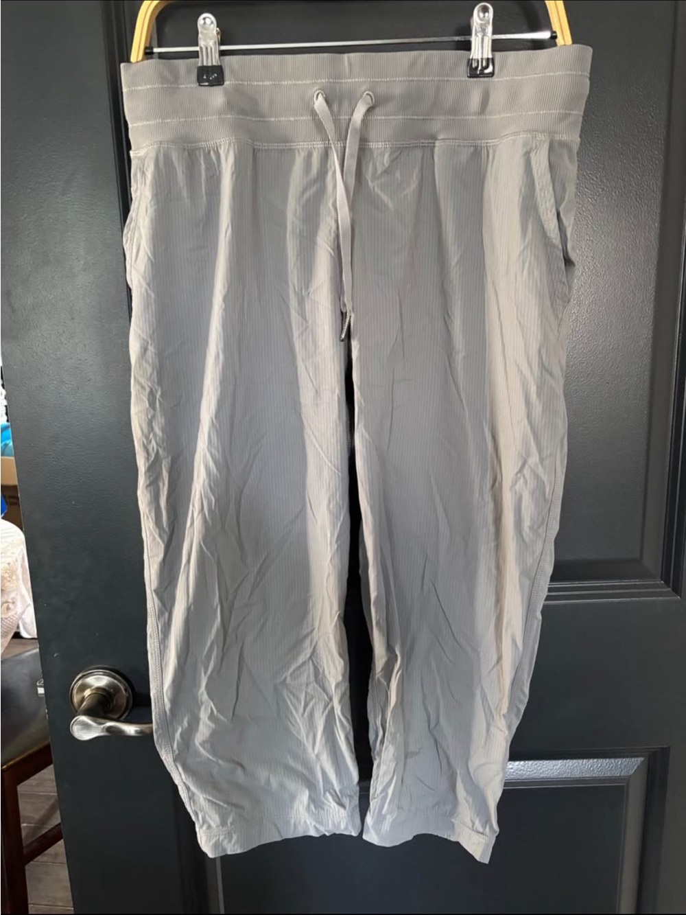 lululemon athletica Light Gray Women's Drawstring Capris